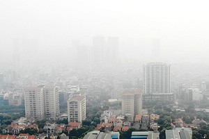 Hanoi records very poor air quality