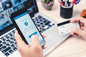 E-commerce growth rate forecasted to be above 30 percent