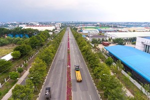 Bau Bang Industrial Park currently makes a great contribution to the local socio-economic development. (Photo: SGGP)
