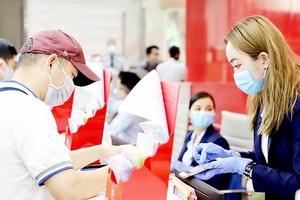 Market ends the week on a positive note