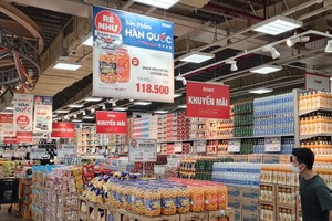 City ensures goods supply, runs promotions for Tet holiday