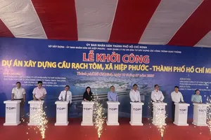 Podcast bản tin trưa 10-7: Gần 500 tỷ đồng xây dựng cầu Rạch Tôm tại xã Hiệp Phước, TPHCM; Bắc Bộ và Thanh Hóa tiếp tục mưa lớn, cảnh báo lũ quét