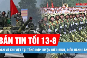 Bản tin tối 13-8: Dàn vũ khí Việt tại tổng hợp luyện diễu binh, diễu hành lần 3; “Hổ mang chúa” Su-30MK2 luyện tập cho nhiệm vụ A80