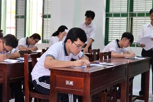 Sóng ngầm mua bán dữ liệu thí sinh