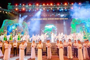 The special art performance themed “Kingdom of caves- Magnificent and Legendary” in Quang Binh (Photo: Sggp)