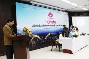 Deputy Minister of Culture, Sports and Tourism, Mr. Vuong Duy Bien speaks at the press conference of the film festival in Da Nang.