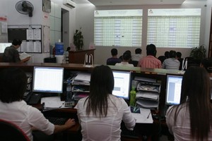 Trading transactions are carried out at Alpha Securities Company (Photo: VNA)