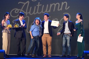 Filmmaker Mauricio Osaki from Brazil wins the Grand Prix at 2017 Autumn Cinema Meeting. (Photo: Sggp)