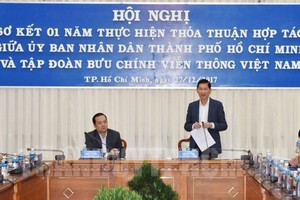Deputy chairman of HCMC People’s Committee Tran Vinh Tuyen states at the conference (Photo: hcmcpv)