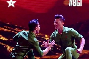 The Giang Brothers receive Ministry’s certificates of merit