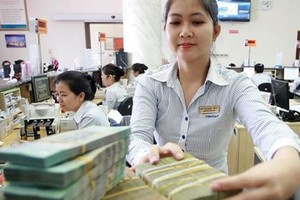 Many commercial banks said they expect higher credit limits as they have already used up most of their assigned quota for the whole year. (Photo: vov.org.vn)