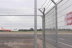 Vietjet Air’s new Airbus A321 plane which encountered landing problem while performing flight VJ356 (Photo: VNA)