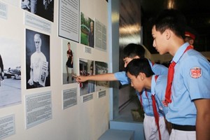 Exhibition marking Vietnam - Japan relationship opens in Hue