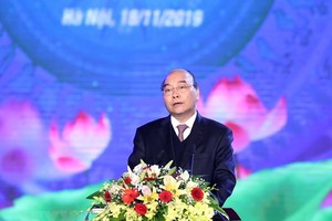 PM Nguyen Xuan Phuc addresses at the opening ceremony for the great national unity festival 2019 week. (Photo: VNA)