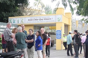 Tourists visit Da Nang Museum of Cham Sculpture. (Photo: SGGP)