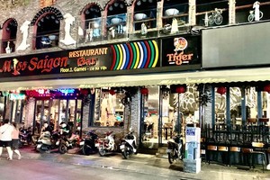 Bui Vien Street called 'backpackers area' of Ho Chi Minh City is empty after the request to shut down all entertainment venues amid COVID-19 of the Municipal People's Committee. (Photo: SGGP)