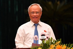 NA Deputy Chairman Uong Chu Luu speaks at the event. (Photo: SGGP)