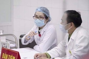 At the Military Medical University (Photo: VNA)