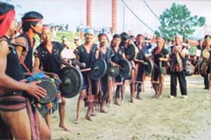 Gong performance in the Central Highlands (Photo: SGGP)