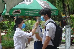 Schools in HCMC strengthen the prevention and control of Covid-19 epidemic. (Photo: SGGP)