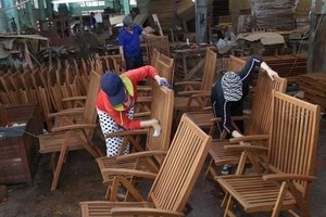 Vietnamese furniture has been favoured by US distributors. (Photo: VNA)