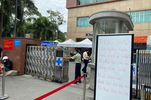 HCMC’s University Hospital of Medicine and Pharmacy in District 5 has stopped receiving patients due to a suspected Covid-19 infection. (Photo: SGGP)