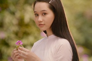 'Mat biec' (Dreamy Eyes) winning the Golden Lotus title for the movie category