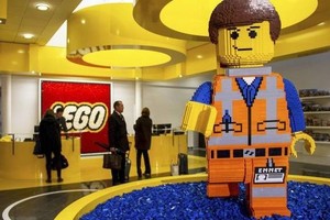 A LEGO store (Photo: Zing)