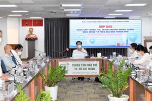 At the press conference on the Covid-19 situation in HCMC (Photo: SGGP)