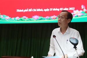 Head of the Internal Affairs Committee Le Thanh Liem speaks at the event. ​