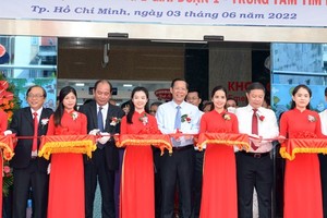 At the inauguration ceremony of the pediatric cardiothoracic surgery center 