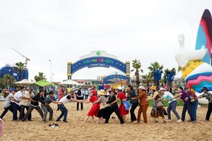 Tourist attractions in the coastal city of Phan Thiet in Binh Thuan Province draws many visitors.