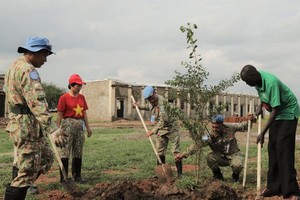 Soldiers in UN’s peacekeeping operations express Vietnamese spirit in National Day celebration.