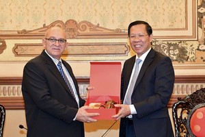 At the reception (Photo: SGGP)