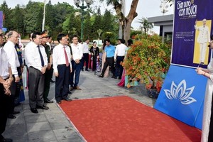 An exhibition on the life and revolutionary career of President Ho Chi Minh is held in Nghe An Province on May 11, marking the 133rd anniversary of President Ho Chi Minh's birthday (May 19, 1890-2023). (Photo: SGGP)