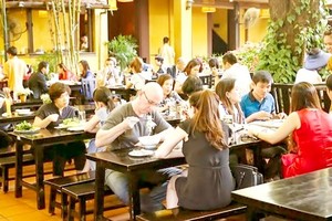 A restaurant in Hanoi (Photo: SGGP)