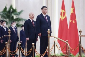 General Secretary of the Communist Party of Vietnam Nguyen Phu Trong (R) and General Secretary of the Communist Party of Vietnam and Chinese President Xi Jinping at the welcoming ceremony for the Vietnamese Party leader in Beijing on October 31, 2022 (Photo: VNA)