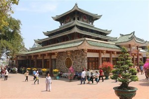 Ba Chua Xu Temple is a historical relic site and also a beautiful architectural structure in An Giang province. (Photo: VNA)