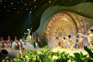 A dancing performance at the opening ceremony (Photo: SGGP)