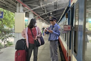 Saratrans will offer individual tickets from October 20. (Photo: SGGP)