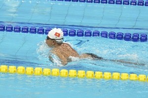 Swimmer Le Tien Dat (Photo: tuoitre.vn)