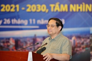PM Pham Minh Chinh chairs the conference. (Photo: SGGP)