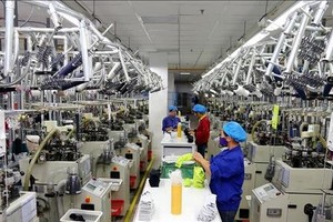 Vietnam attracts 36.6 billion USD of FDI, an increase of more than 32 percent over 2022 (Photo: VNA)