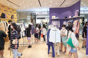 Street style fashion brand Nerdy is planning to open more stores in Vietnam. (Photo: VNA)