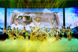 An art program of the Vietnam People's Navy at the 2023 National Librarian Festival (Photo: hcmcp)