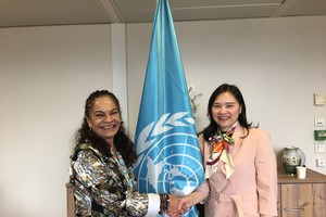 Ambassador Nguyen Thi Van Anh (R) meets UNESCO Assistant Director-General for Natural Sciences Lidia Arthur Brito (Photo: VNA)