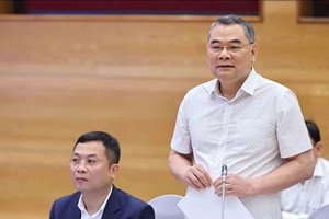 Spokesman of the Ministry of Public Security Lt. Gen. To An Xo speaks at the press conference. (Photo: VNA)