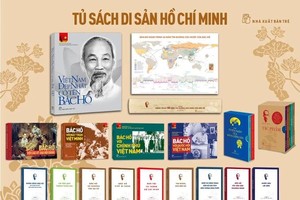 Exhibition of “Ho Chi Minh Bookcase” marks Uncle Ho’s 134th birthday anniversary