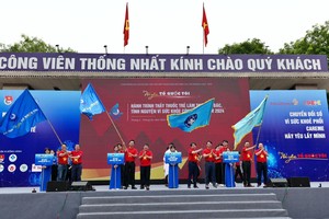 At the launching ceremony of “The Journey of Young Doctors Following President Ho Chi Minh's Teachings for Community Health 2024” (Photo: SGGP)