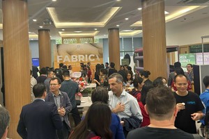 The Italian Textile Style and Innovation Exhibition opens at Hanoi University of Science and Technology from May 20 to June 2. (Photo: SGGP)